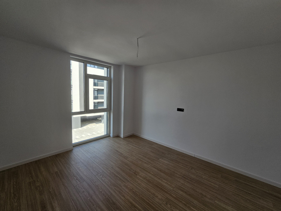 Apartament 2 camere, etaj intermediar, bloc nou, zona Torontalului 15, foxfort.ro