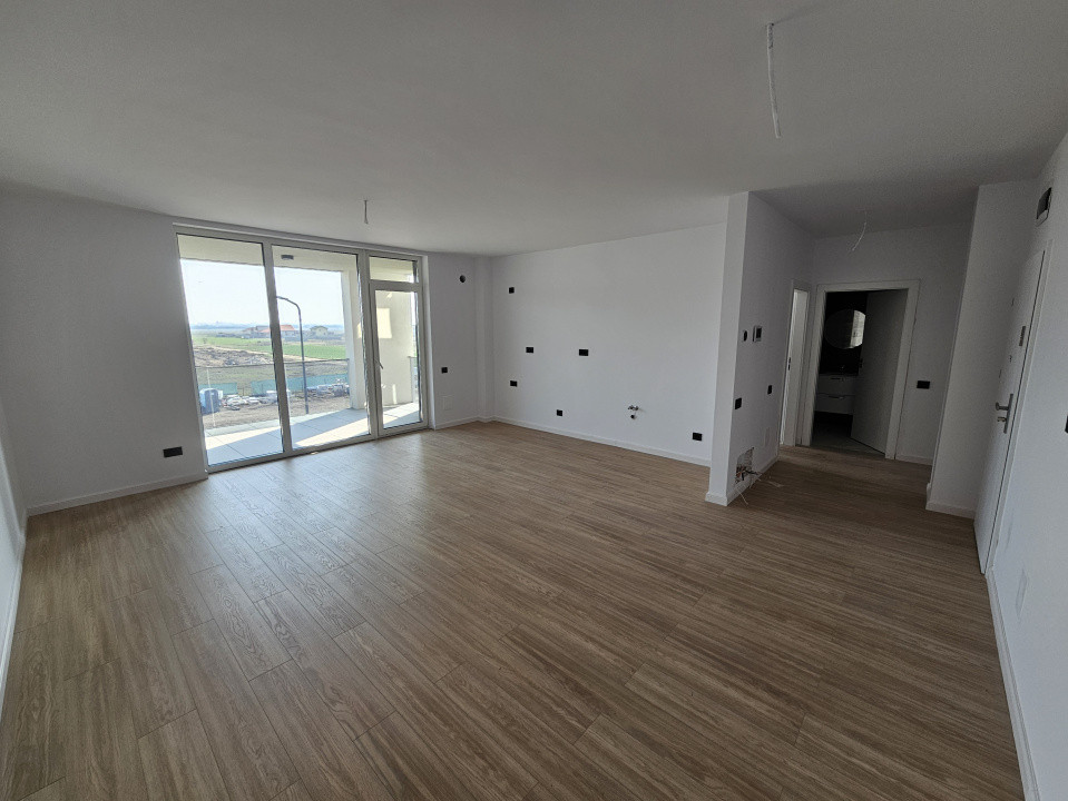 Apartament 3 camere, etaj 1, bloc nou, zona Torontalului 1, foxfort.ro