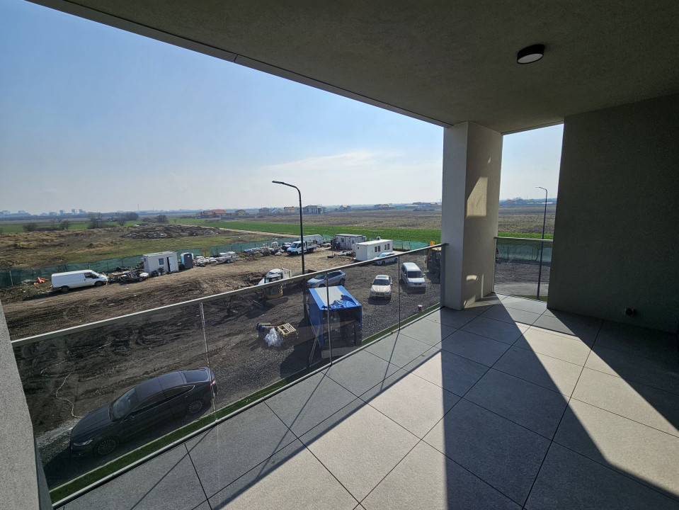 Apartament 3 camere, etaj 1, bloc nou, zona Torontalului 9, foxfort.ro