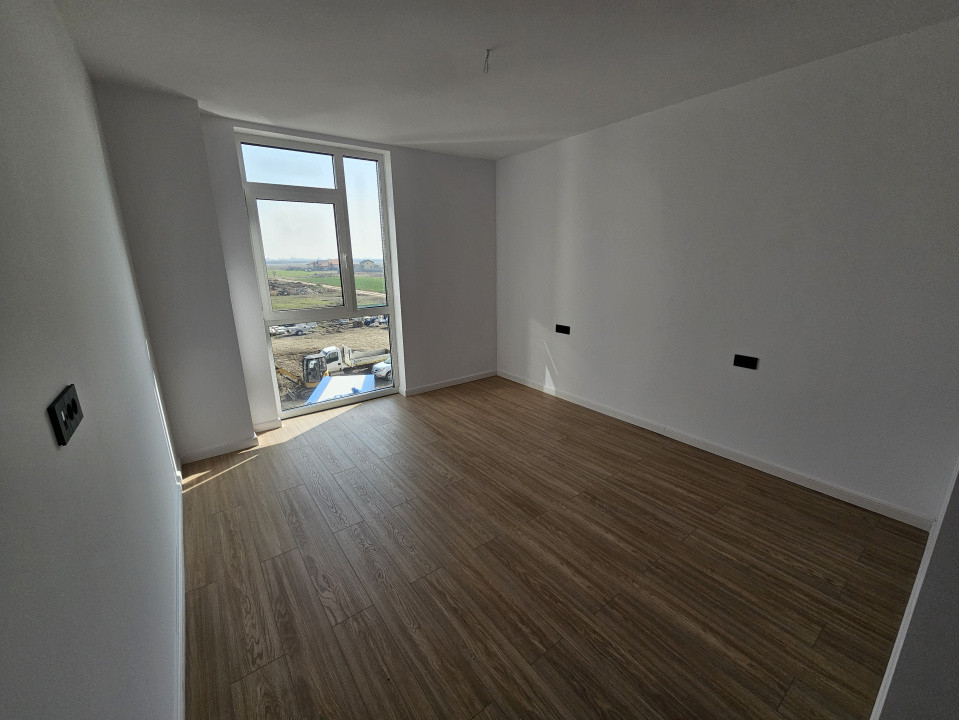 Apartament 3 camere, etaj 1, bloc nou, zona Torontalului 10, foxfort.ro