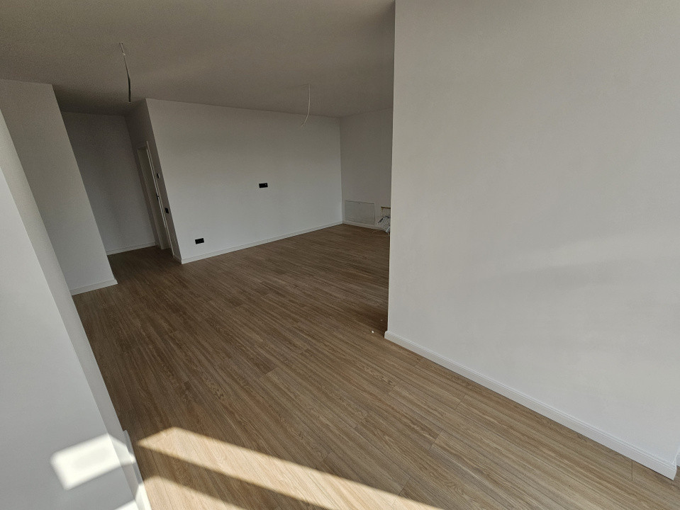 Apartament 3 camere, etaj intermediar, bloc nou, Zona Torontalului 2, foxfort.ro