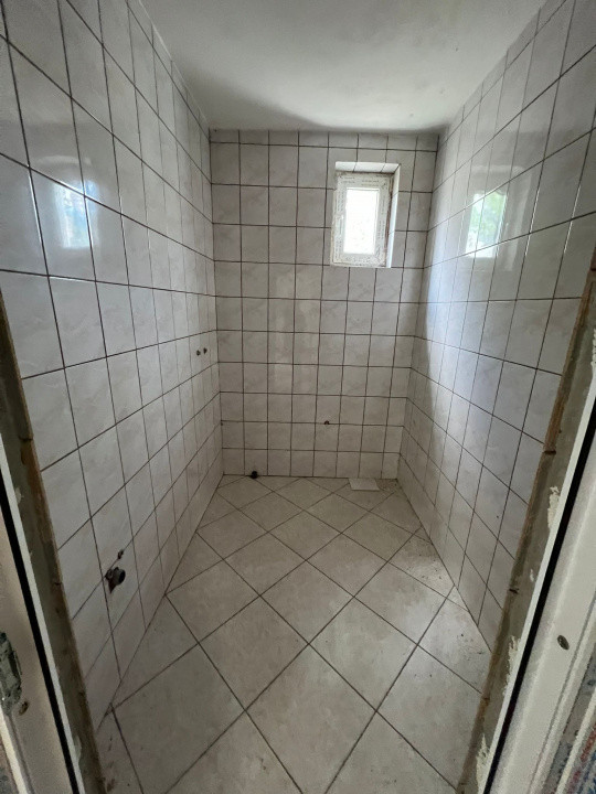 Casa de vanzare in sat de vacanta Groseni 6, foxfort.ro