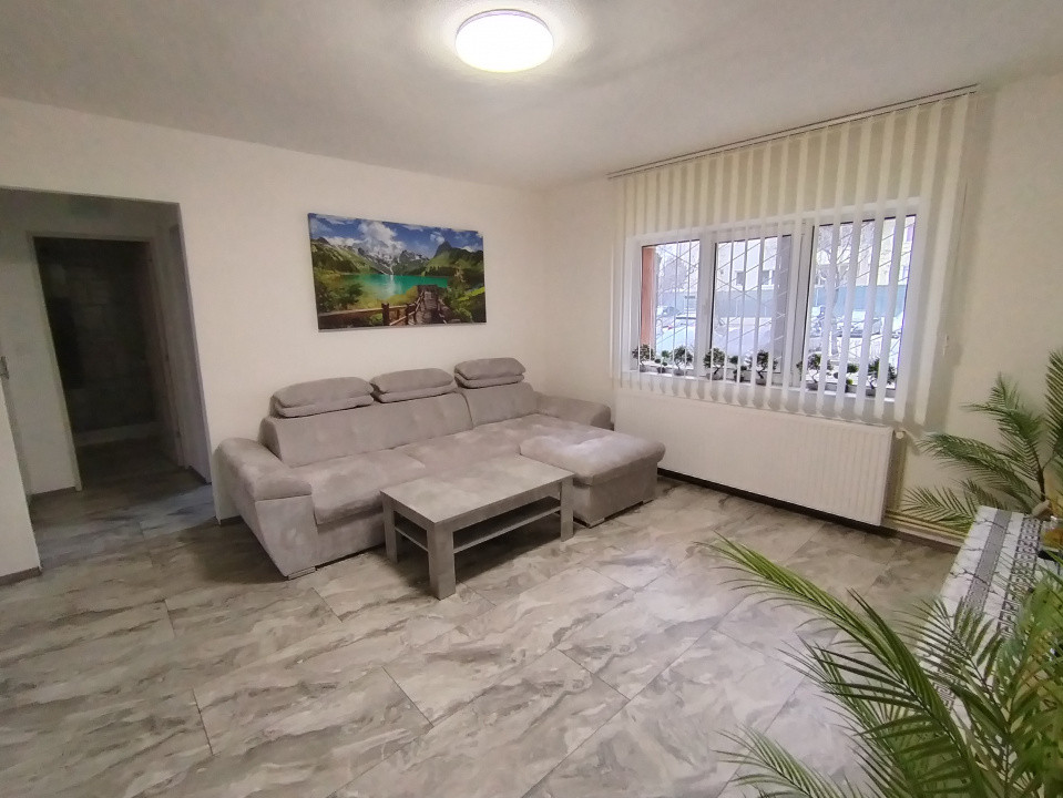 COMISION 0% Apartament cu 2 camere de vanzare - zona Dambovita 2, foxfort.ro