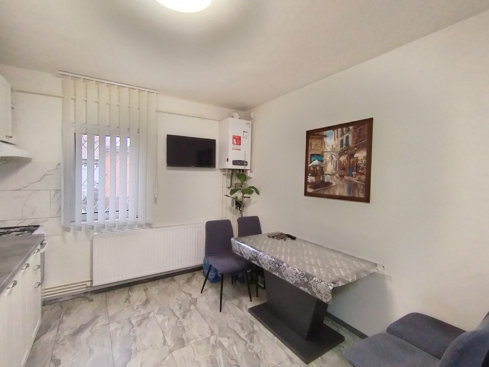 COMISION 0% Apartament cu 2 camere de vanzare - zona Dambovita 7, foxfort.ro