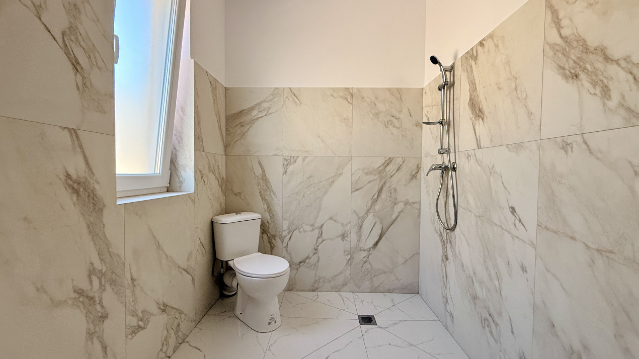 Duplex pe parter, 3 camere + 2 bai - Drumul Boilor - Mosnita 12, foxfort.ro