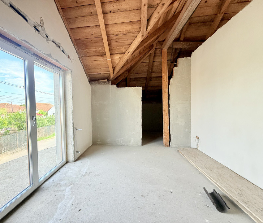 Casa individuala superba, cu 4 camere in Sanandrei 5, foxfort.ro