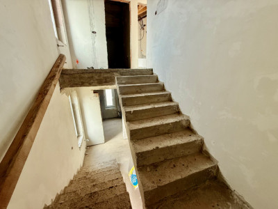 Casa individuala superba, cu 4 camere in Sanandrei imagine mica 4, foxfort.ro