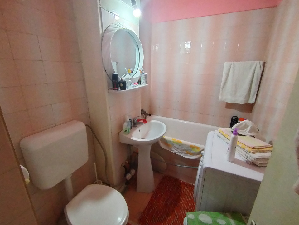 COMISION 0% Apartament cu 2 camere de vanzare in zona Dambovita 7, foxfort.ro