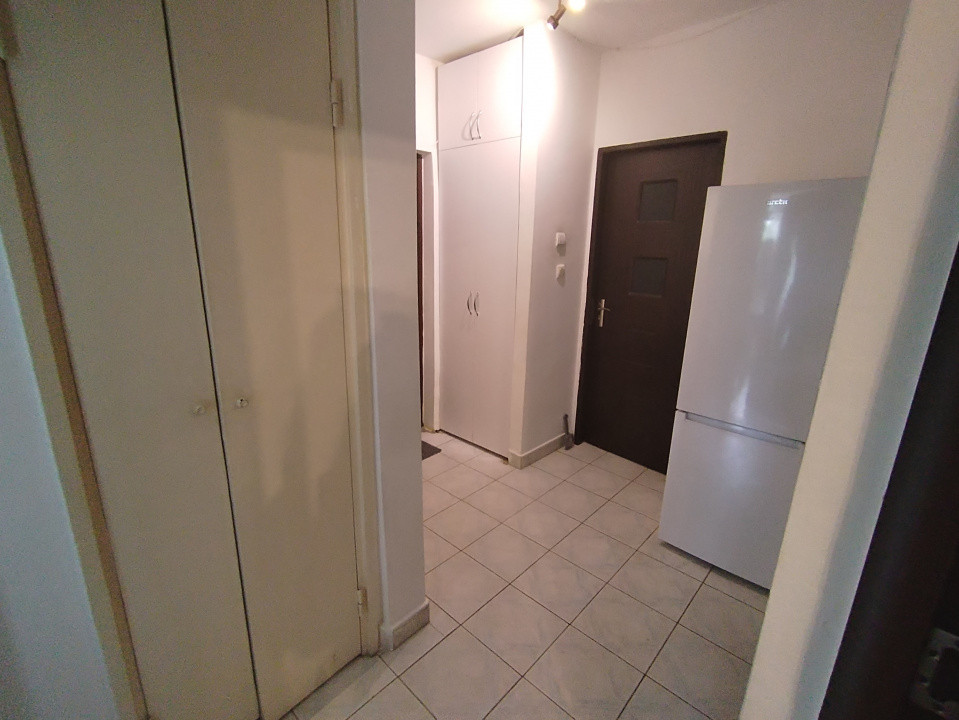 Apartament cu 2 camere de inchiriat in zona Complex Studentesc 9, foxfort.ro