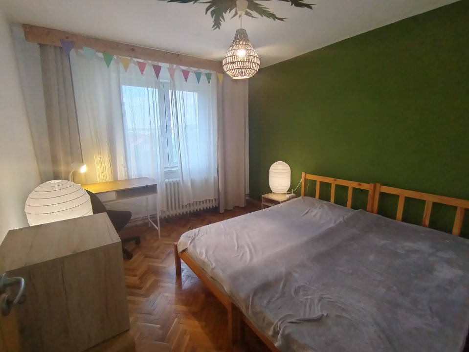 Apartament cu 3 camere de inchiriat in zona Olimpia-Stadion 13, foxfort.ro