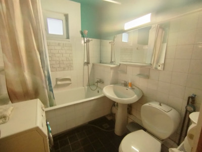 Apartament cu 3 camere de inchiriat in zona Olimpia-Stadion imagine mica 12, foxfort.ro