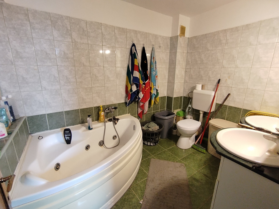 Apartament cu 2 camere de vanzare in Timisoara, zona Buziasului 5, foxfort.ro