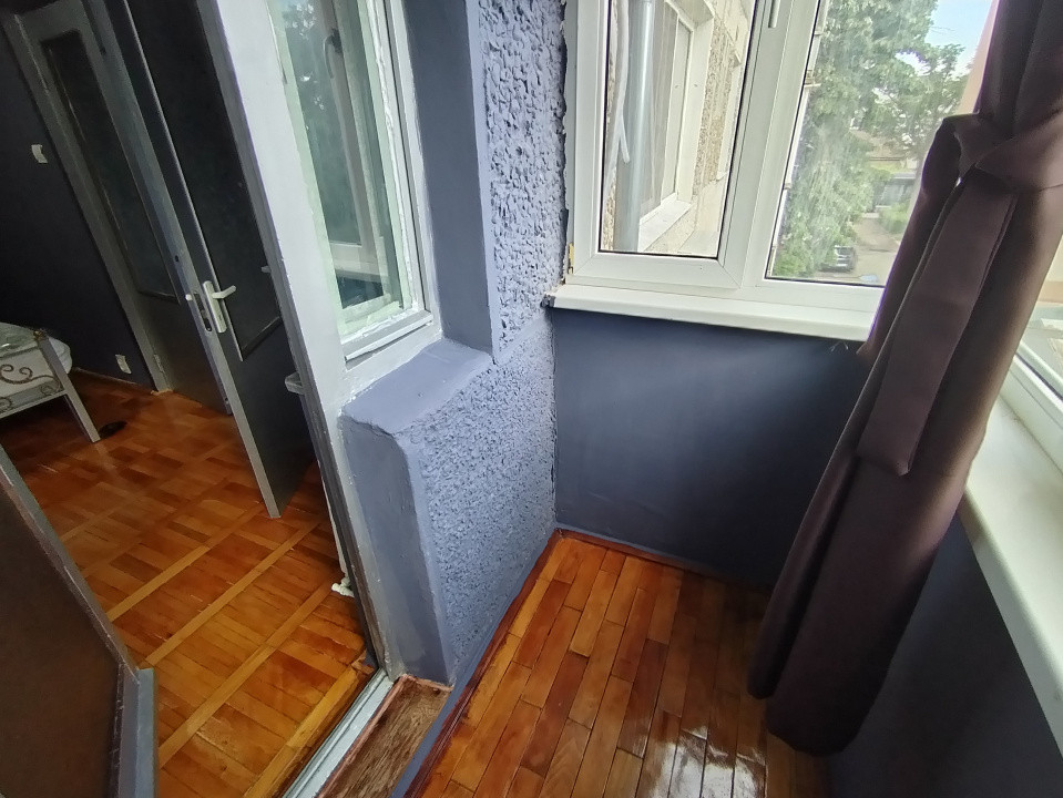 Apartament cu 2 camere de inchiriat in zona Complex Studentesc 10, foxfort.ro