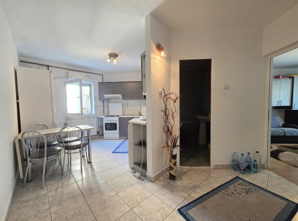 Apartament cu 2 camere de inchiriat in Arad, Micalaca 14, foxfort.ro