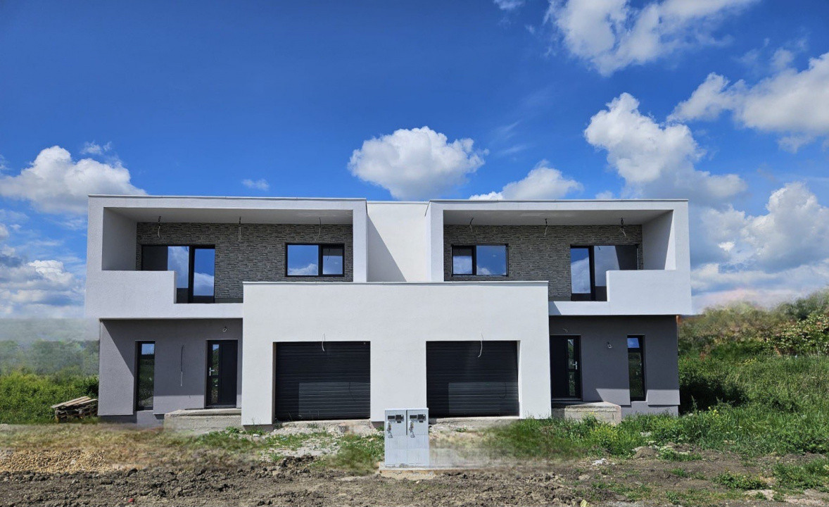 Duplex premium cu garaj, terase generoase – Sacalaz 2, foxfort.ro