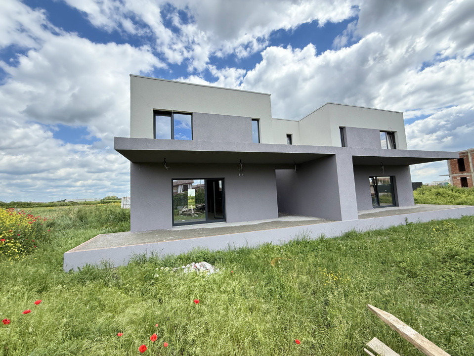 Duplex premium cu garaj, terase generoase – Sacalaz 5, foxfort.ro