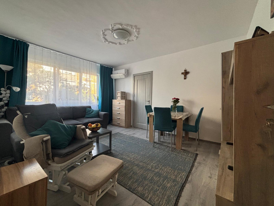 Apartament cu 2 camere, etaj 1, zona Sagului 1, foxfort.ro