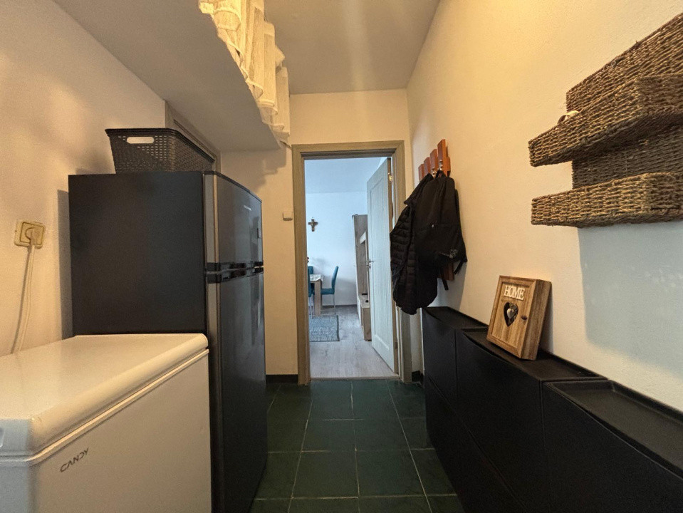 Apartament cu 2 camere, etaj 1, zona Sagului 4, foxfort.ro