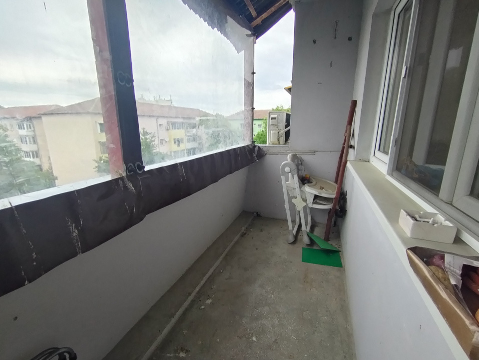 Apartament cu 2 camere de vanzare in zona Spitalul Judetean 9, foxfort.ro