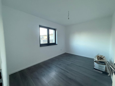 Duplex 5 camere 124 mp utili, despartit prin carport, Chisoda imagine mica 5, foxfort.ro