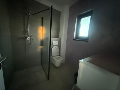 Duplex 5 camere 124 mp utili, despartit prin carport, Chisoda imagine mica 7, foxfort.ro