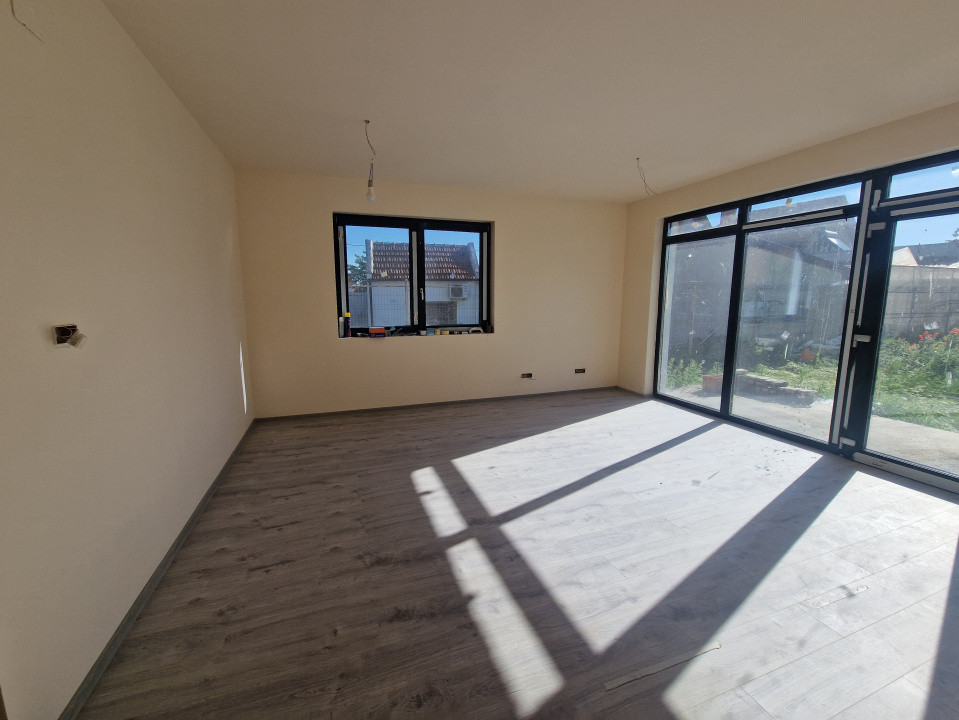 Duplex de vanzare cu 4 camere, Mosnita Noua 5, foxfort.ro