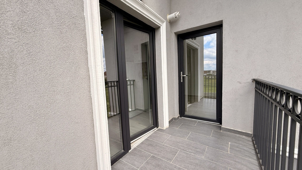 Apartament de vanzare, 3 camere - Zona excelenta - Mosnita 11, foxfort.ro