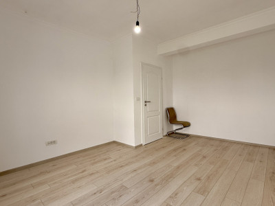 Apartament de vanzare, 3 camere - Zona excelenta - Mosnita imagine mica 6, foxfort.ro