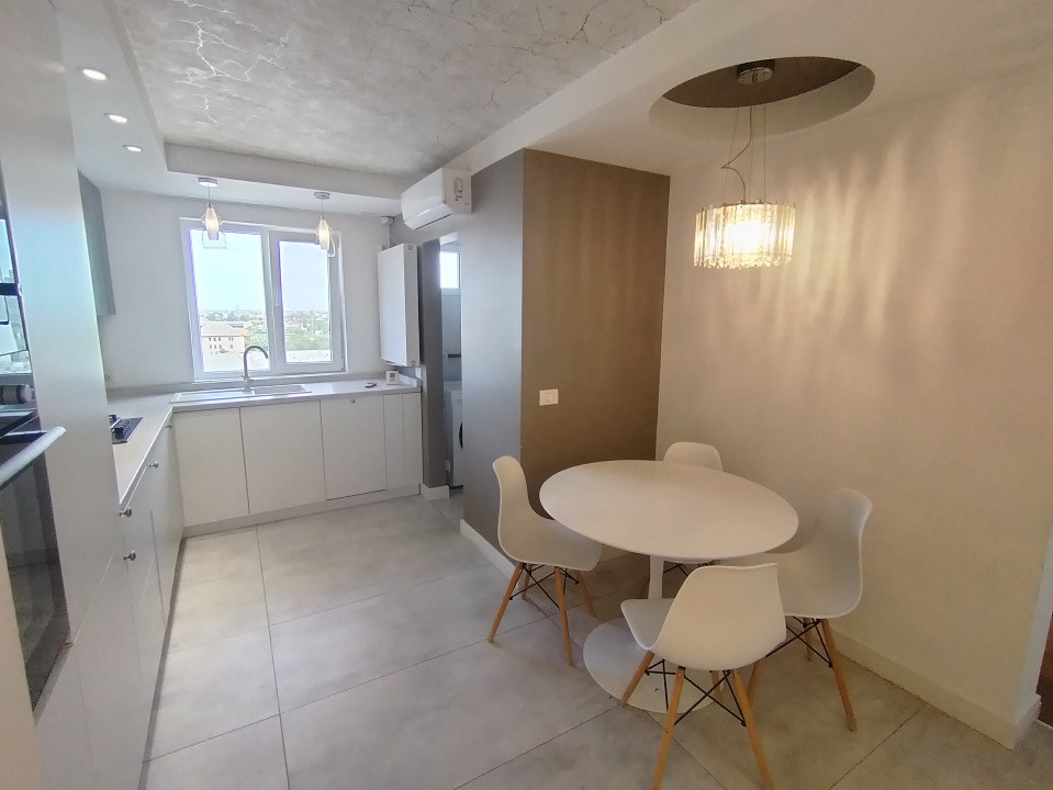 Apartament cu 3 camere de vanzare in Timisoara, zona Garii 7, foxfort.ro