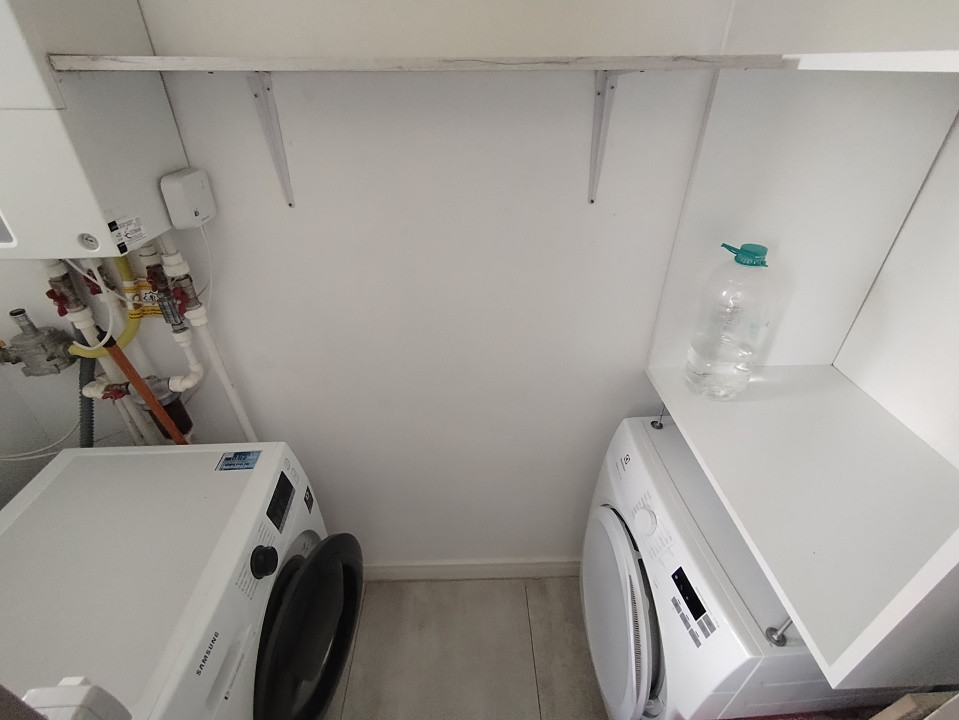 Apartament cu 3 camere de vanzare in Timisoara, zona Garii 10, foxfort.ro