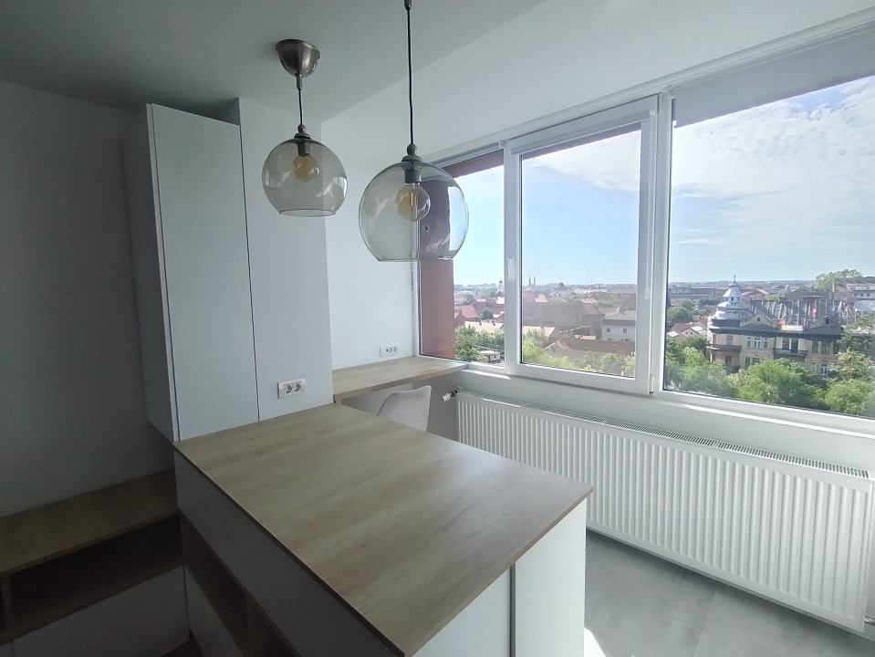 Apartament cu 3 camere de vanzare in Timisoara, zona Garii 14, foxfort.ro