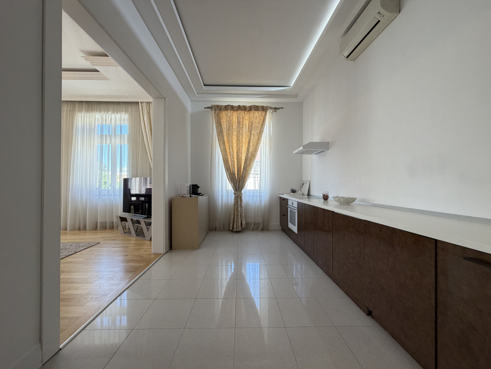 Apartament 3 camere, semicentral - complet mobilat, zona Fabric 7, foxfort.ro