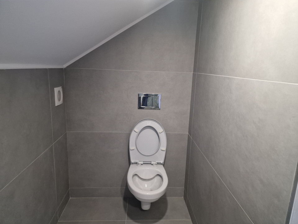 Duplex de vanzare cu 3 camere - zona Mosnita Noua 15, foxfort.ro