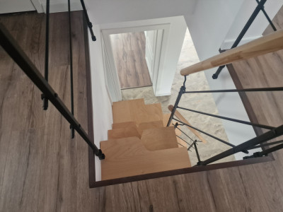 Duplex de vanzare cu 3 camere - zona Mosnita Noua imagine mica 10, foxfort.ro