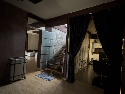 Casa spatioasa cu 7 camere si curte proprie, zona Dambovita  imagine mica 2, foxfort.ro