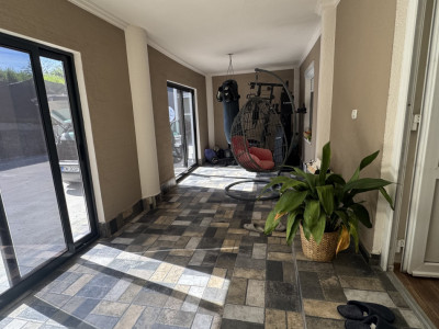 Casa spatioasa cu 7 camere si curte proprie, zona Dambovita  imagine mica 18, foxfort.ro