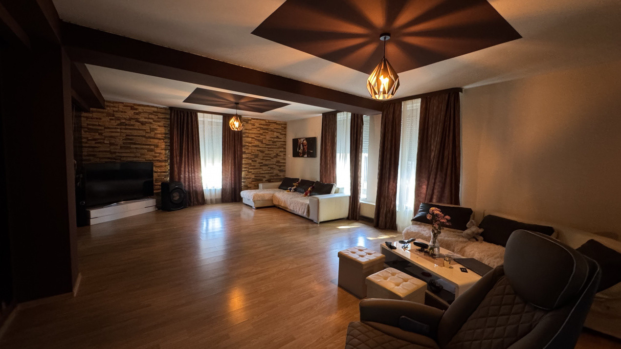 Apartament la curte comuna cu intrare separata, zona Dambovita 1, foxfort.ro