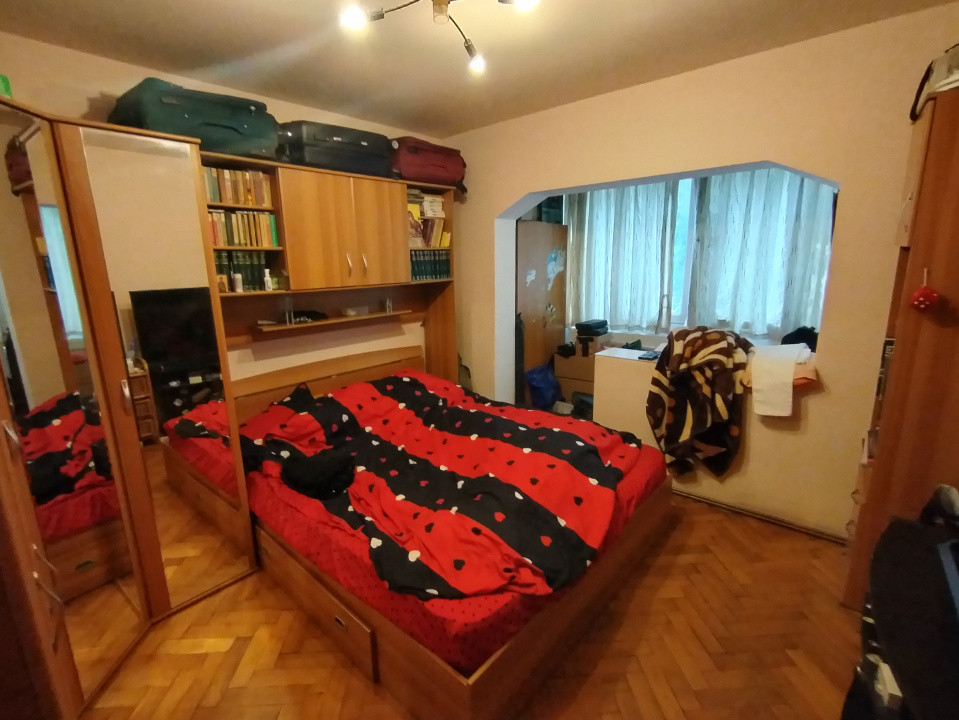 COMISION 0% Apartament cu 3 camere de vanzare in zona Soarelui 3, foxfort.ro