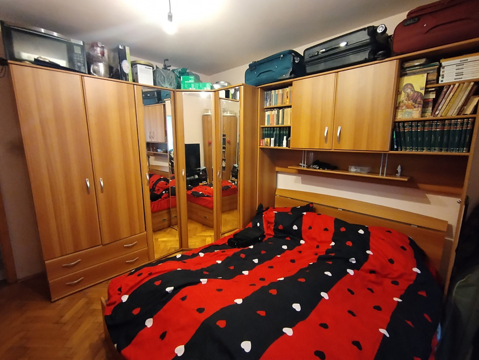 COMISION 0% Apartament cu 3 camere de vanzare in zona Soarelui 4, foxfort.ro
