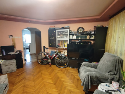COMISION 0% Apartament cu 3 camere de vanzare in zona Soarelui imagine mica 2, foxfort.ro