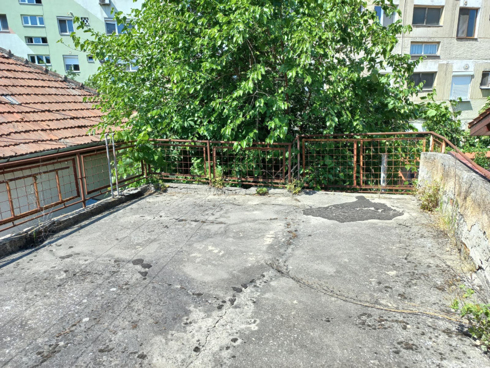 Oportunitate excelenta pentru investitie casa la curte comuna – Take Ionescu 3, foxfort.ro