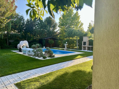 Casa exclusivista cu piscina, la intrare in Dumbravita imagine mica 15, foxfort.ro