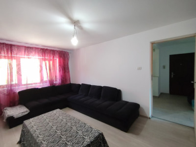 Apartament cu 3 camere, 70 mp de inchiriat, zona Fabric
