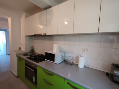 Apartament cu 3 camere, 70 mp de inchiriat, zona Fabric imagine mica 5, foxfort.ro