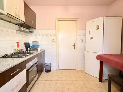 COMISION 0% Apartament cu 3 camere decomandat, Aradului - bloc izolat imagine mica 8, foxfort.ro