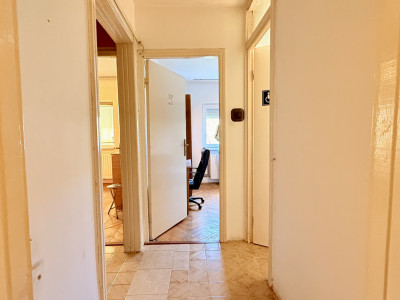 COMISION 0% Apartament cu 3 camere decomandat, Aradului - bloc izolat imagine mica 11, foxfort.ro