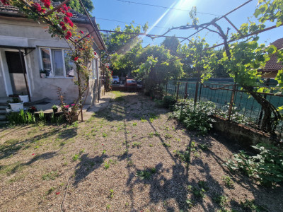 Casa individuala cu 3 camere si teren de 647 mp in Mosnita Veche
