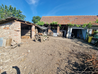 Casa individuala cu 3 camere si teren de 647 mp in Mosnita Veche imagine mica 15, foxfort.ro