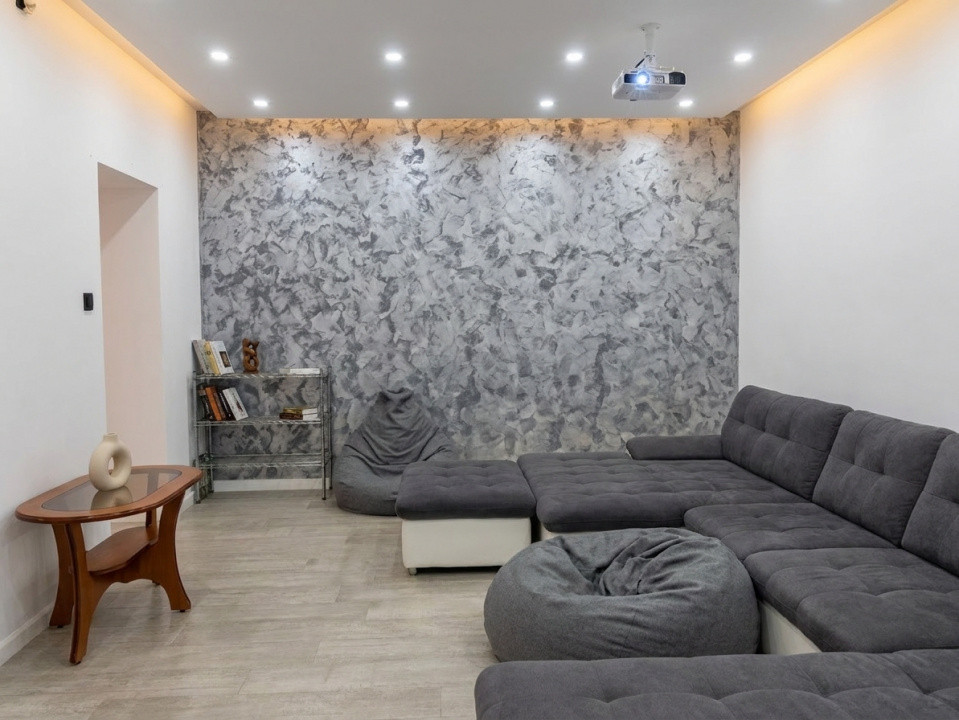 Casa individuala cu 6 camere de vanzare in zona Dambovita 6, foxfort.ro