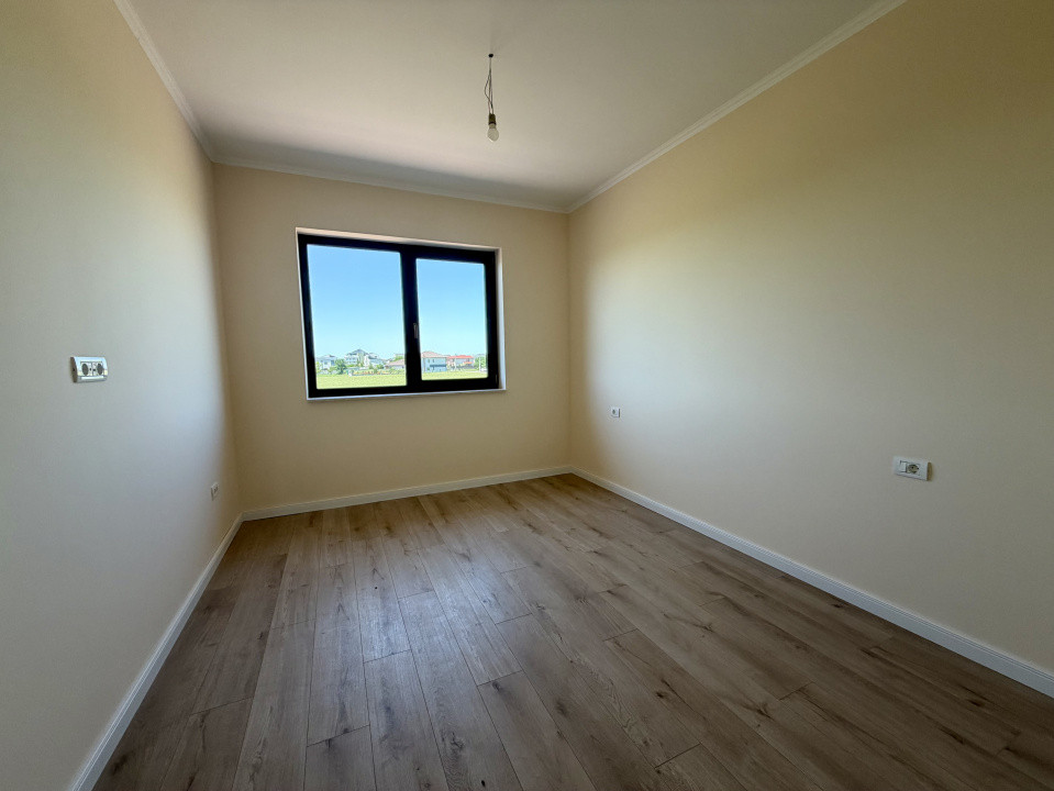 Duplex premium cu 5 camere - Dumbravita 8, foxfort.ro